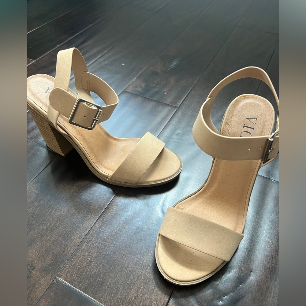 Vici heels